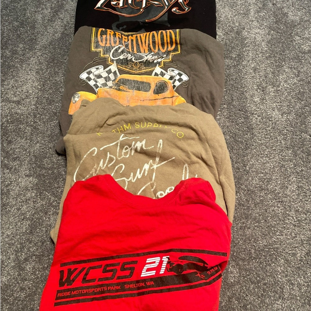 Graphic T-Shirts Bundle all men’s size M besides Car show tee (L)
